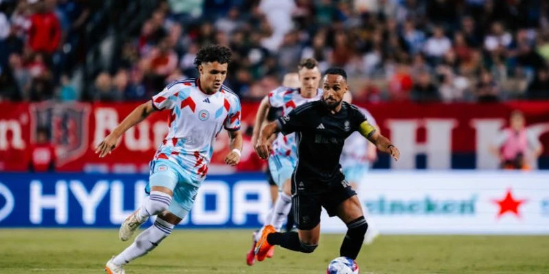 Đánh giá phong độ và thành tích đối đầu giữa hai đội